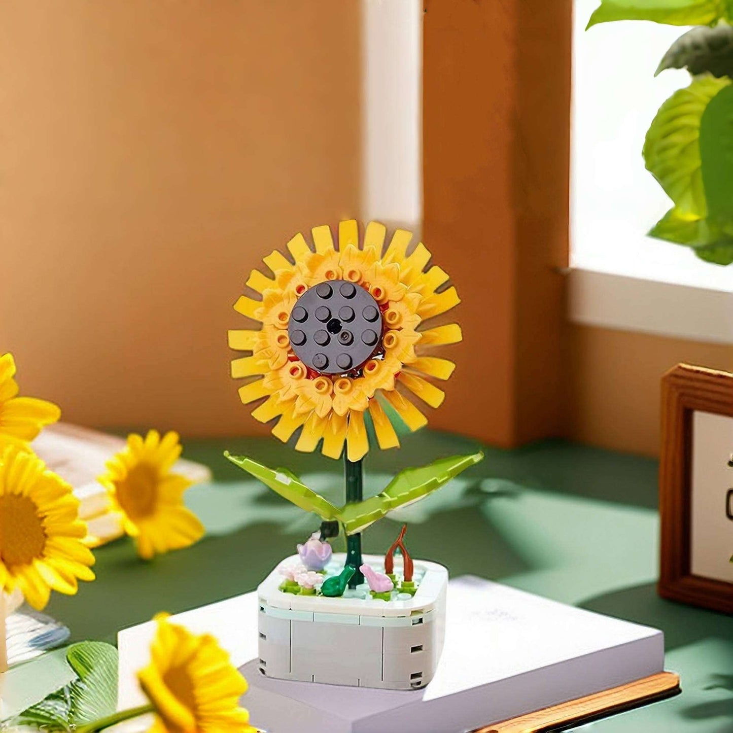 GIFT SET - Sun Flower (Helianthus) DIY Floral Bliss: Craft Your Own Eternal Garden with Flower Building Block Kits - Builditfy