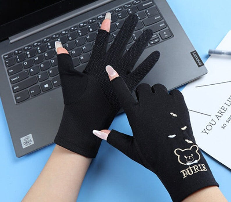 Fingerless Cotton Gloves - Summer Gloves for Smartphone Users - Builditfy