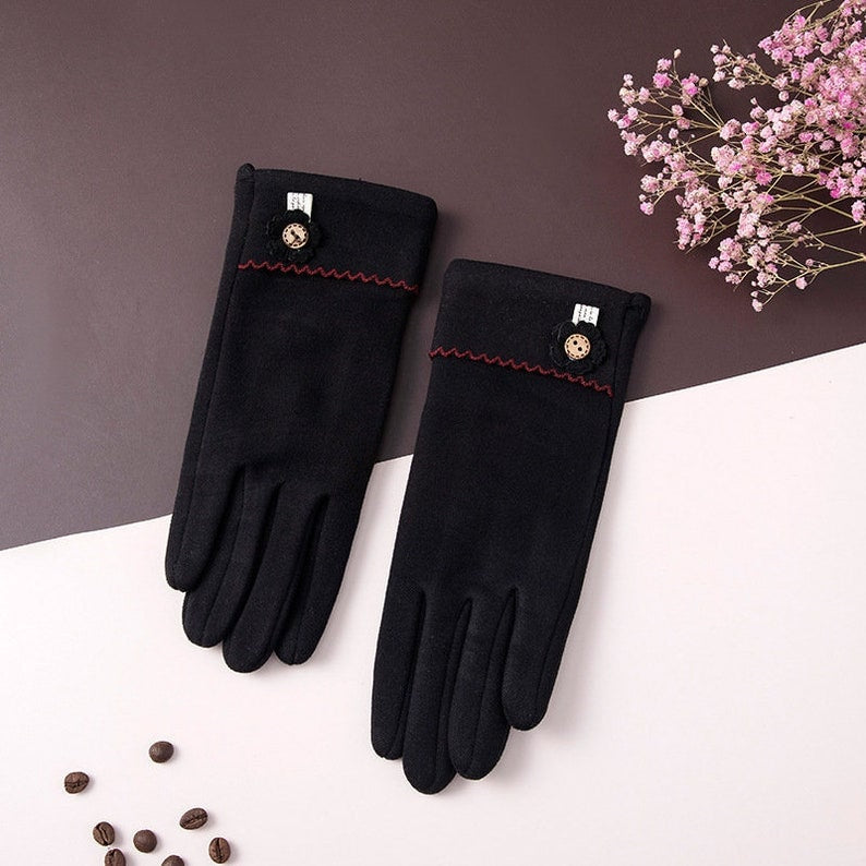 Touchscreen Cotton Gloves for Women - Stay Warm and Connected in Style - Builditfy