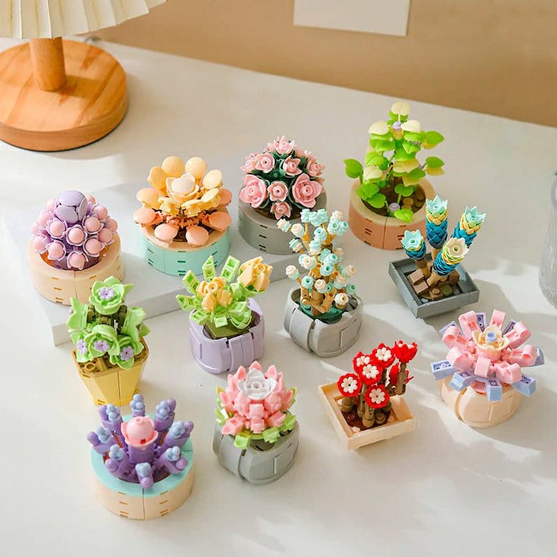 DIY Blooming Succulent Potted Plant - Building Block Flowers that Never Wilt - Create Your Own Sustainable Indoor Garden - Builditfy